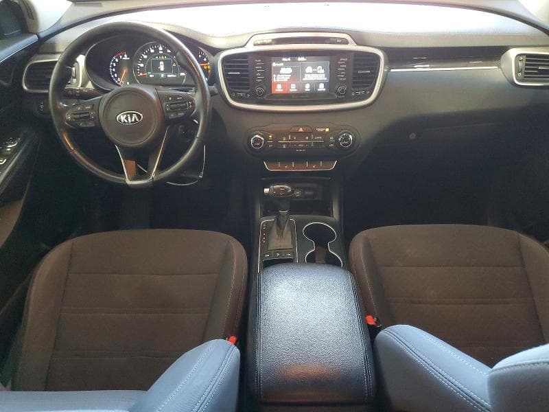 2017 KIA SORENTO LX V6 15