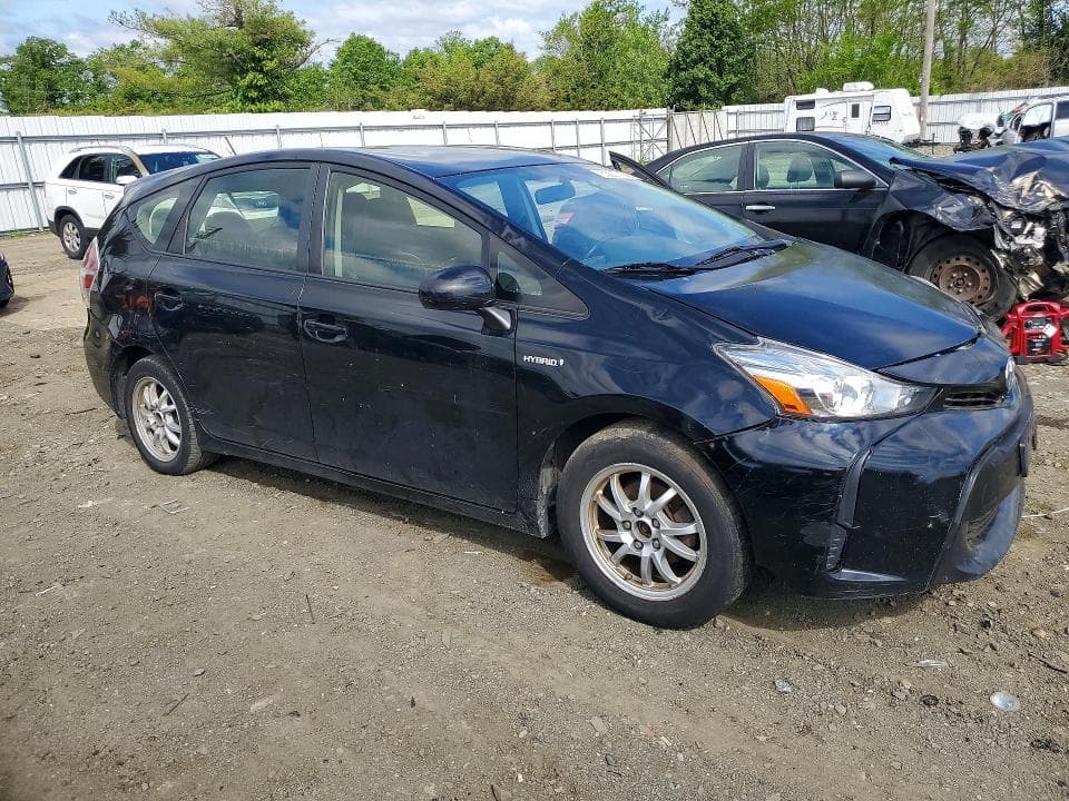 2017 TOYOTA PRIUS V TWO 4