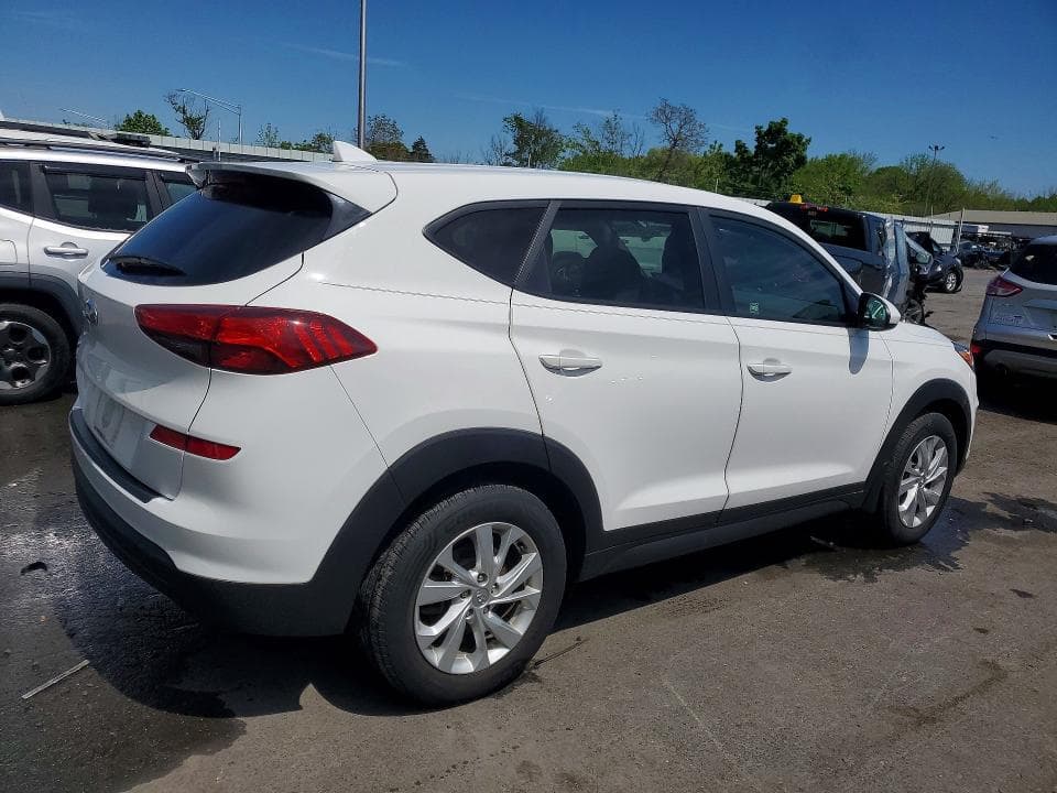 2020 HYUNDAI TUCSON SE 3