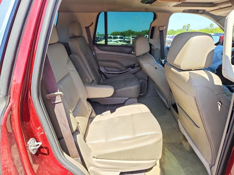 2017 GMC YUKON SLT 11