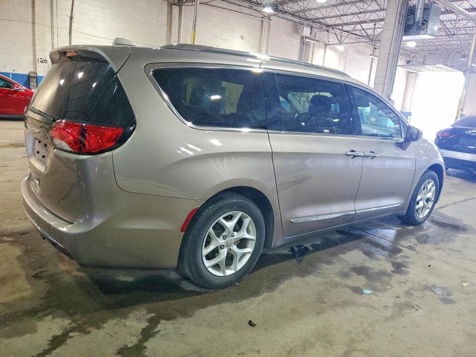 2017 CHRYSLER PACIFICA TOURING L PLUS 3