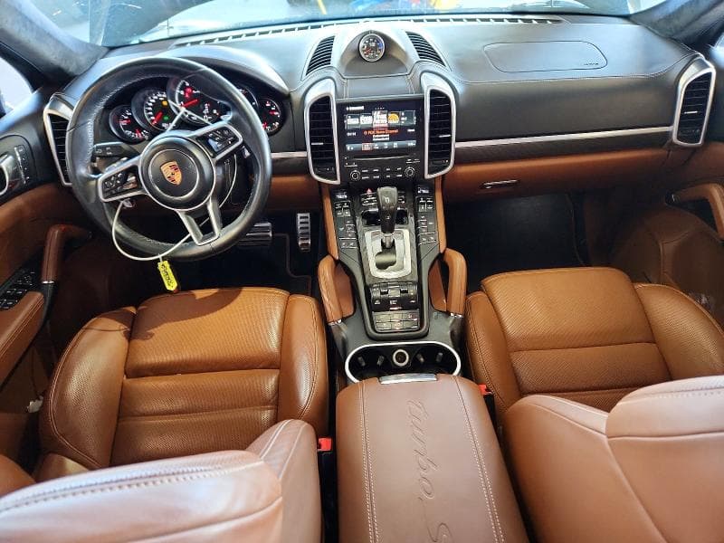 2017 PORSCHE CAYENNE TURBO 8