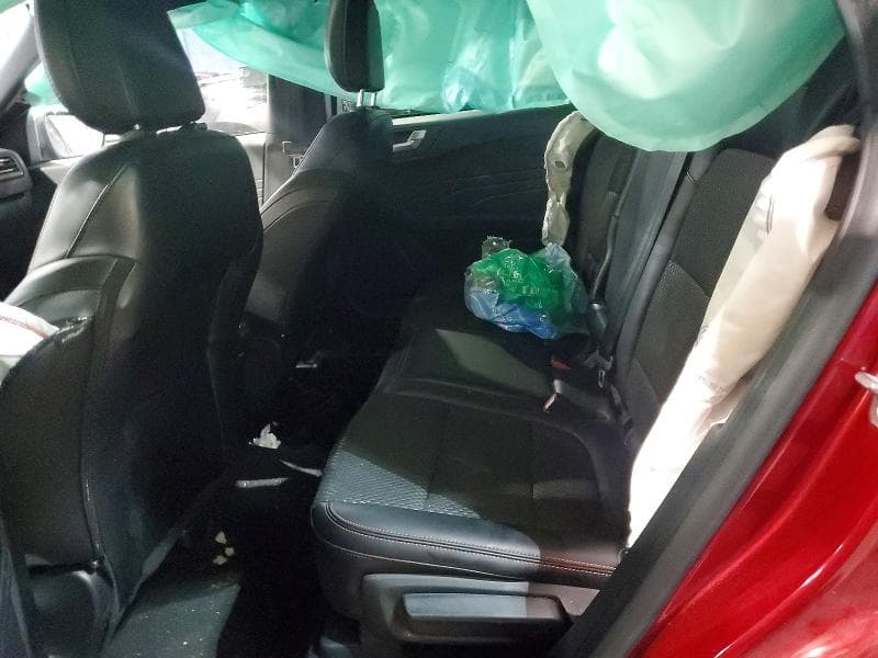 2024 FORD ESCAPE ST LINE 22