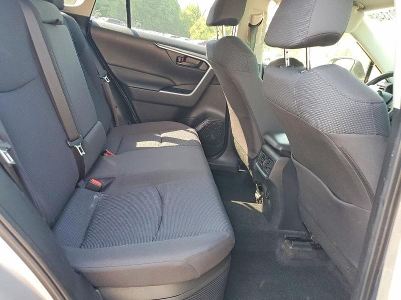 2023 TOYOTA RAV4 LE 11