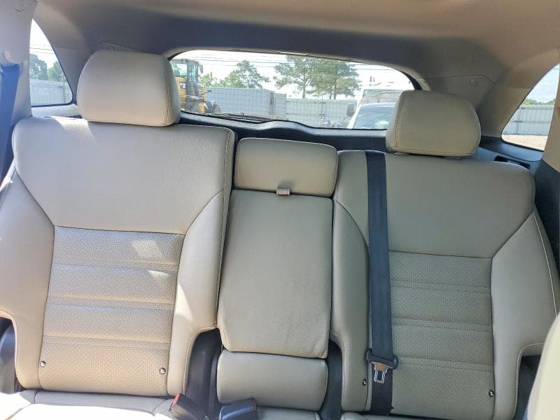2017 KIA SORENTO EX 10