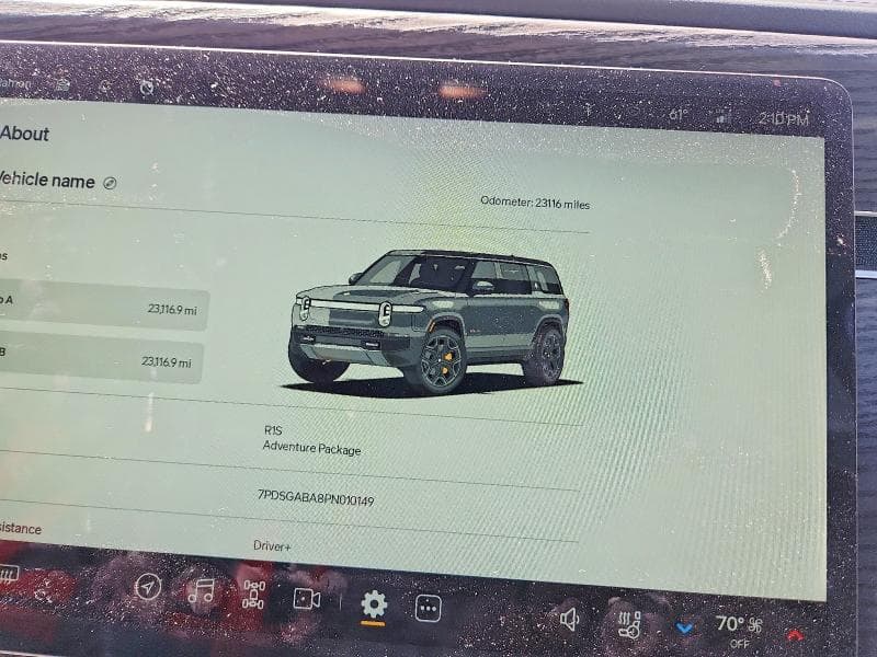 2023 RIVIAN R1S ADVENTURE 9