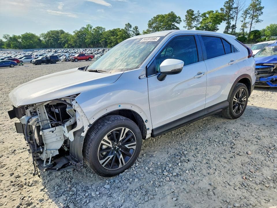 2023 MITSUBISHI ECLIPSE CROSS SE - 1