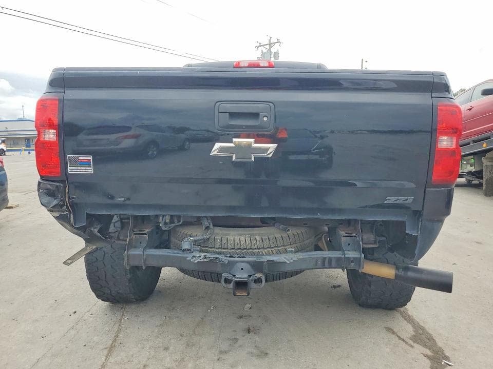 2017 CHEVROLET SILVERADO K1500 LT 6