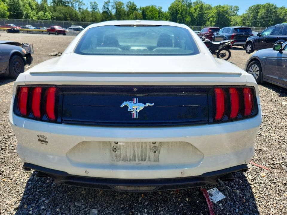 2019 FORD MUSTANG 6