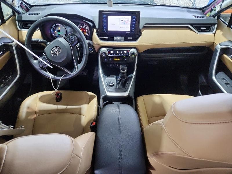 2021 TOYOTA RAV4 HYBRID XLE PREMIUM 8