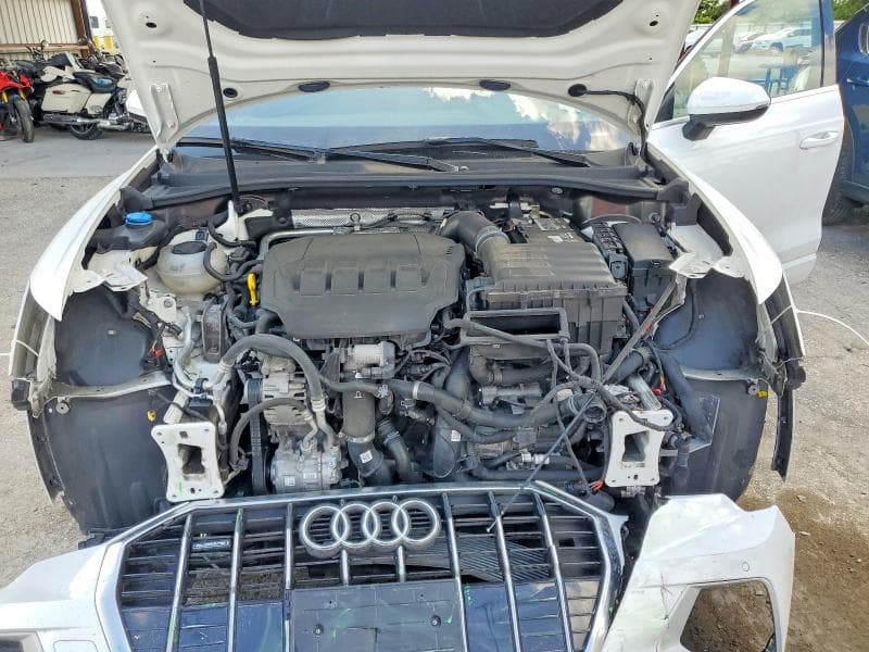 2020 AUDI Q3 PREMIUM 12