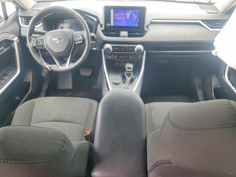 2025 TOYOTA RAV4 HYBRID XLE 8