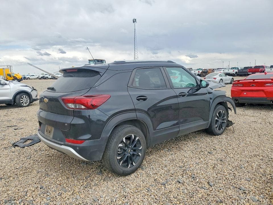 2022 CHEVROLET TRAILBLAZER LT 3