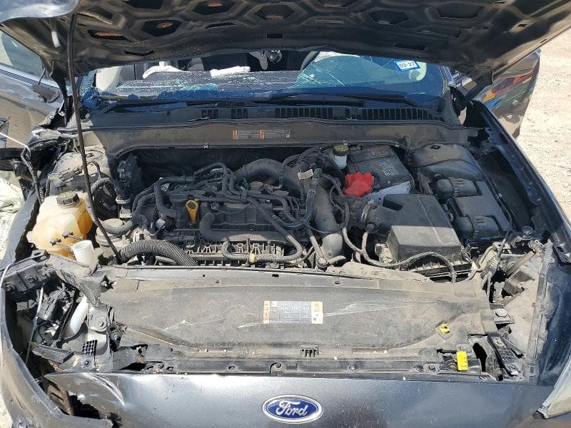 2020 FORD FUSION SE 11