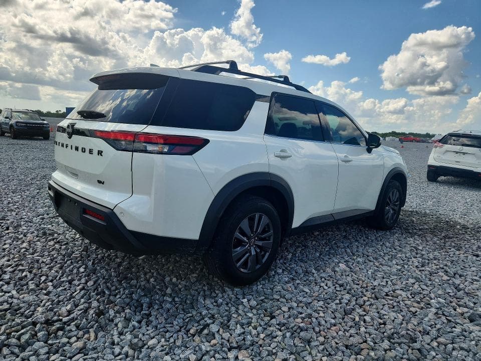 2023 NISSAN PATHFINDER SV 3