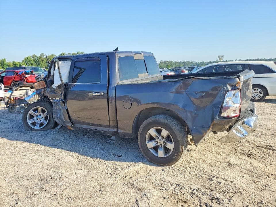 2018 RAM 1500 SLT 2