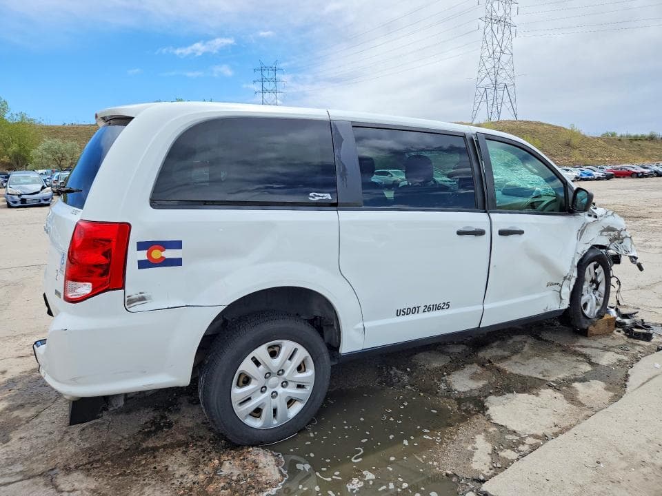 2019 DODGE GRAND CARAVAN SE 3