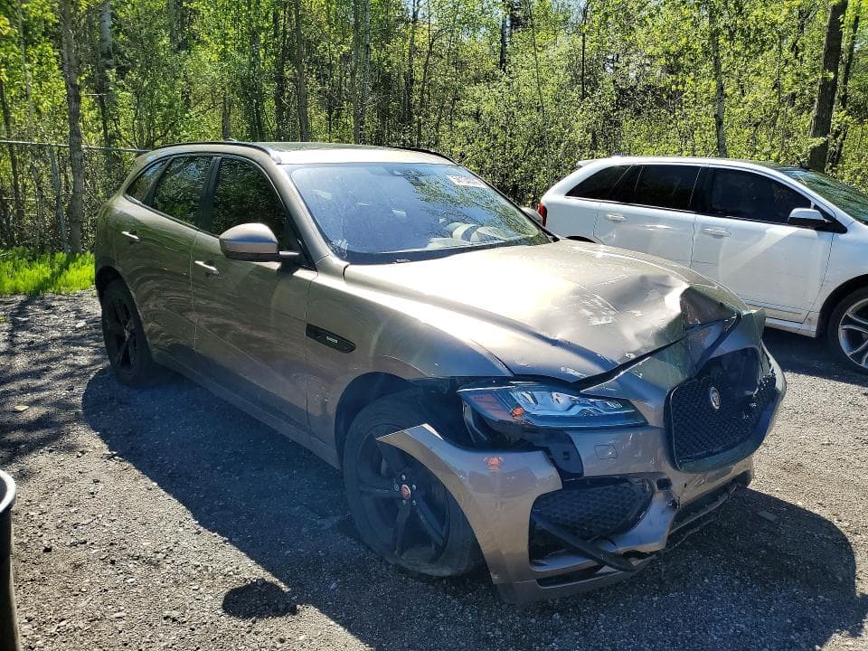 2017 JAGUAR F-PACE R - SPORT 4