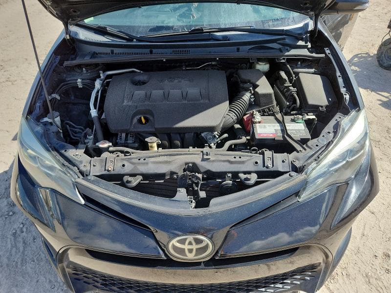 2018 TOYOTA COROLLA SE 11