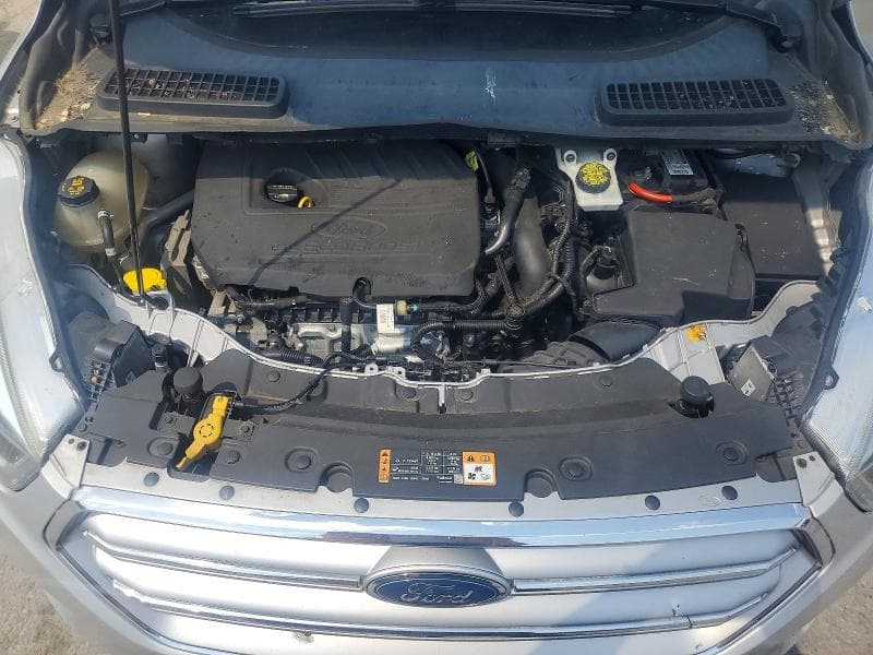 2017 FORD ESCAPE SE 12