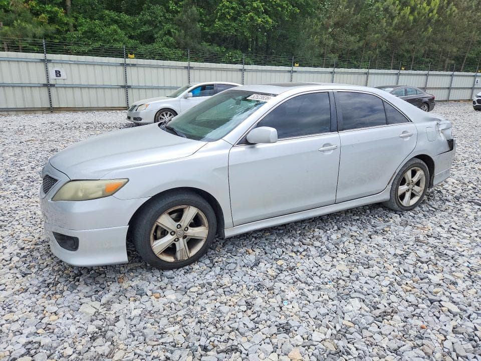 2011 TOYOTA CAMRY