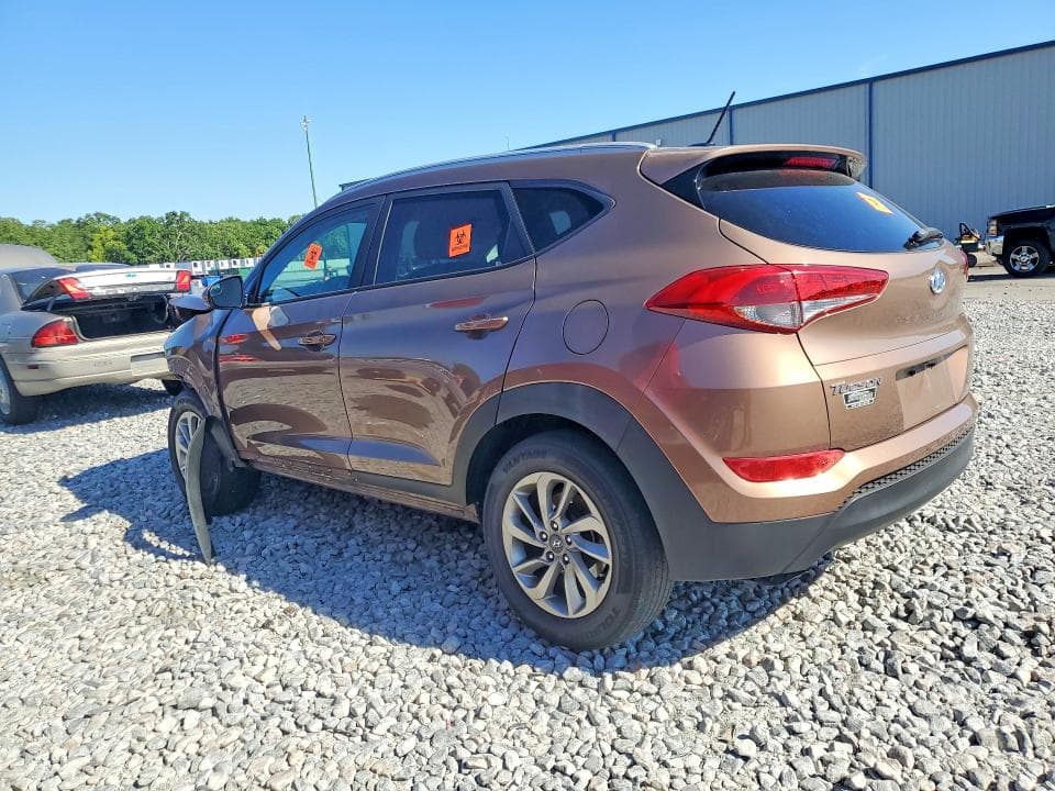 2017 HYUNDAI TUCSON SE 2