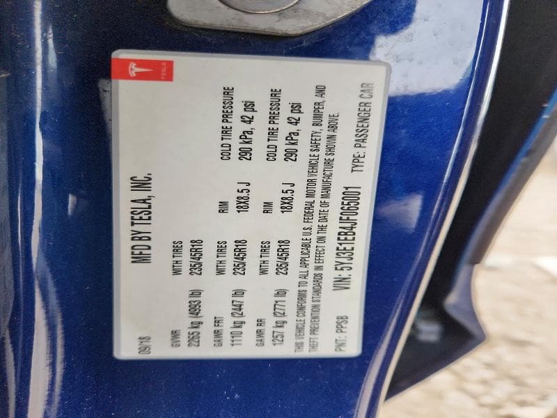 2018 TESLA MODEL 3 12