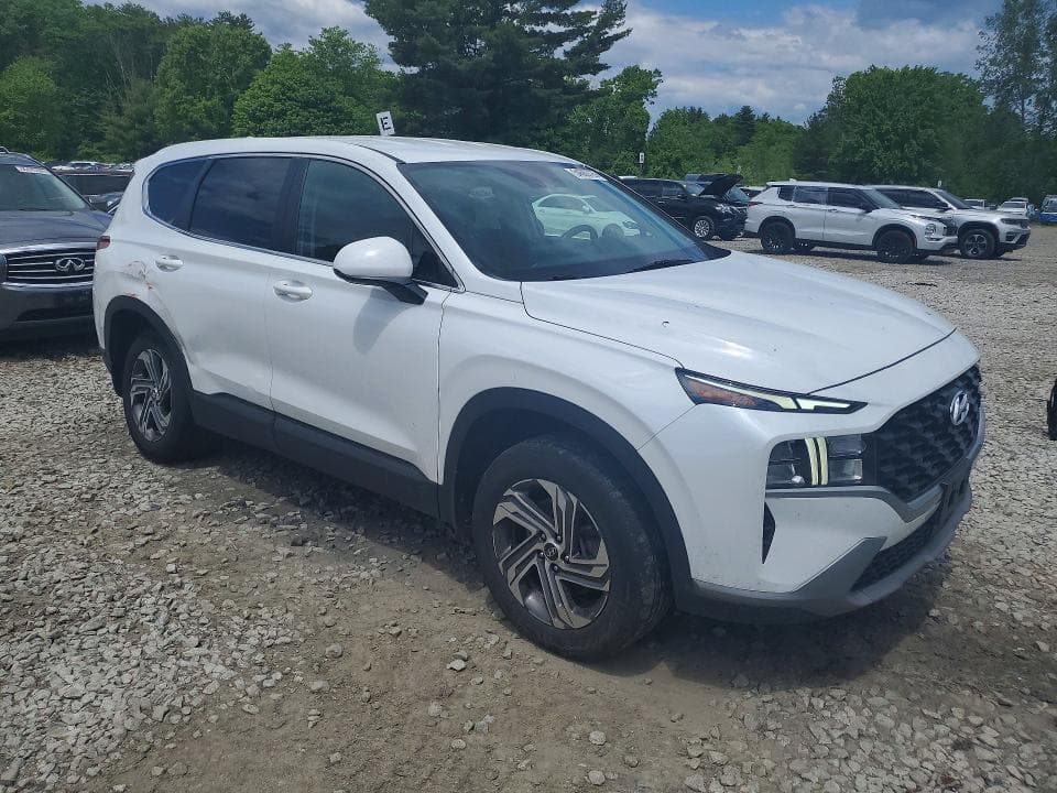 2022 HYUNDAI SANTA FE SE 4