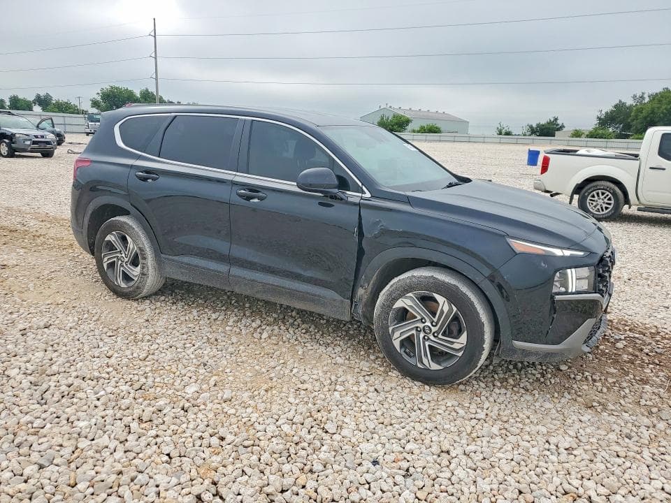 2023 HYUNDAI SANTA FE SE 4