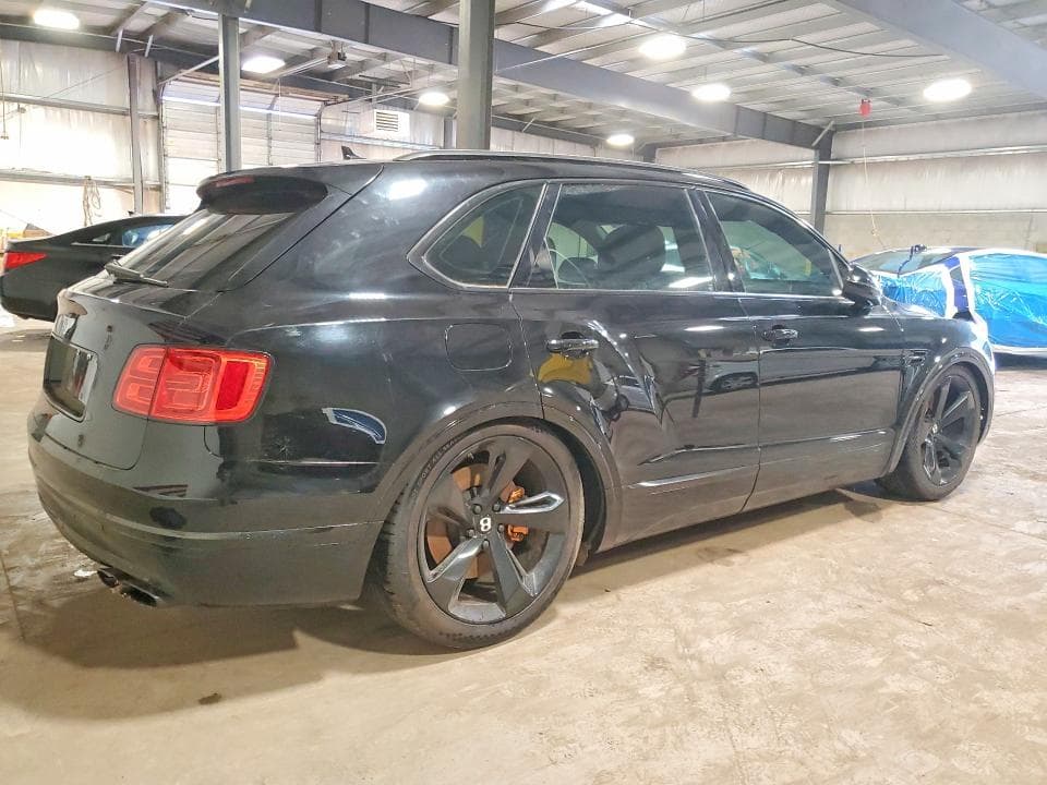 2019 BENTLEY BENTAYGA 3