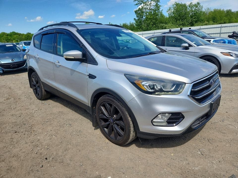 2017 FORD ESCAPE TITANIUM 4