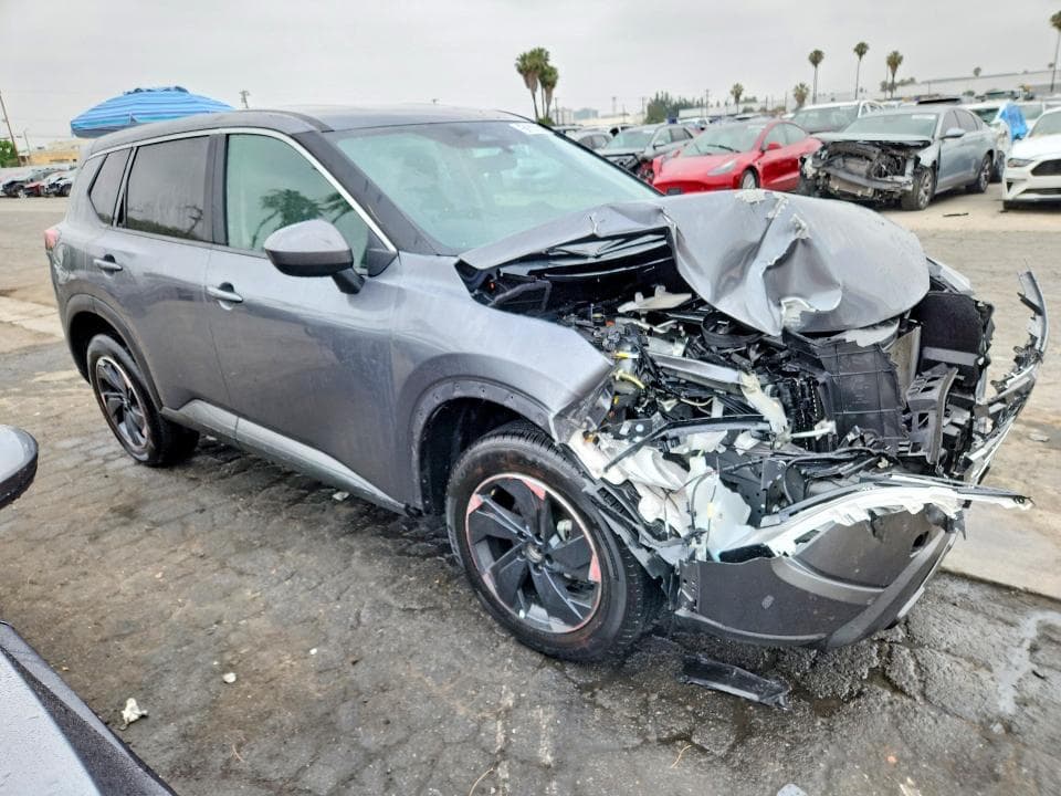 2025 NISSAN ROGUE SV 4