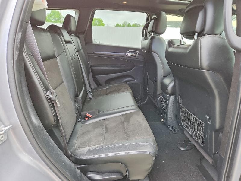2020 JEEP GRAND CHEROKEE LAREDO 11
