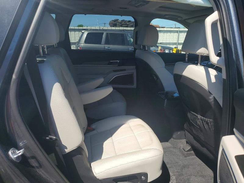 2021 KIA TELLURIDE SX 21