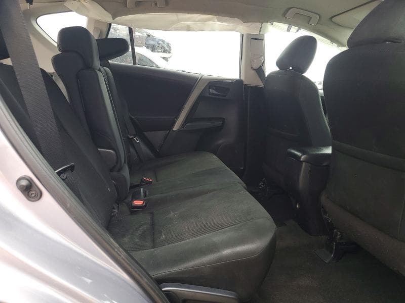 2017 TOYOTA RAV4 LE 11