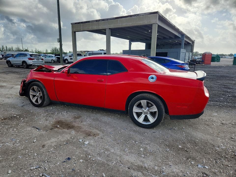 2023 DODGE CHALLENGER SXT 2