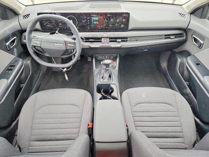 2025 KIA K4 EX 8