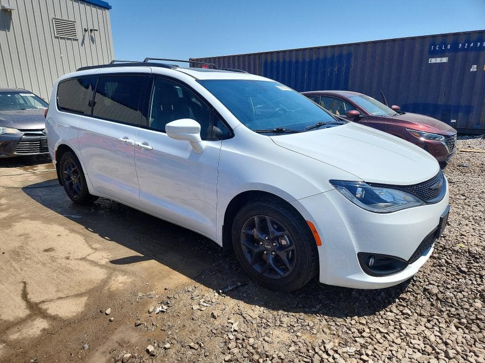 2020 CHRYSLER PACIFICA TOURING L PLUS 4