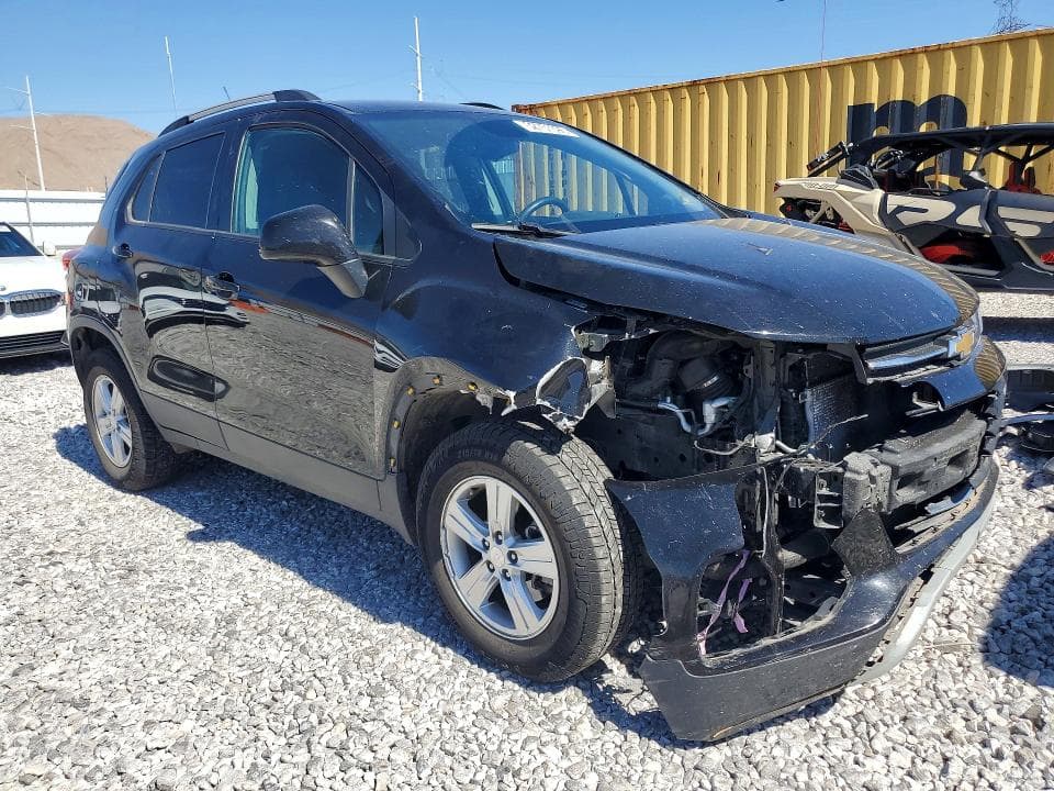 2021 CHEVROLET TRAX 1LT 4