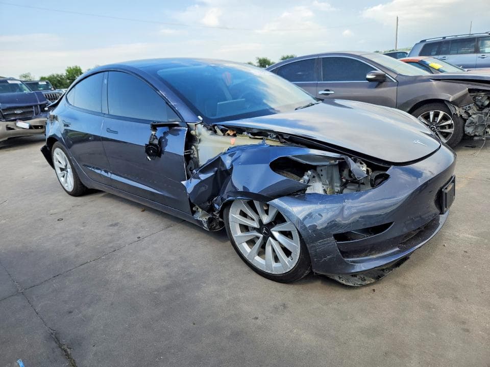2023 TESLA MODEL 3 4