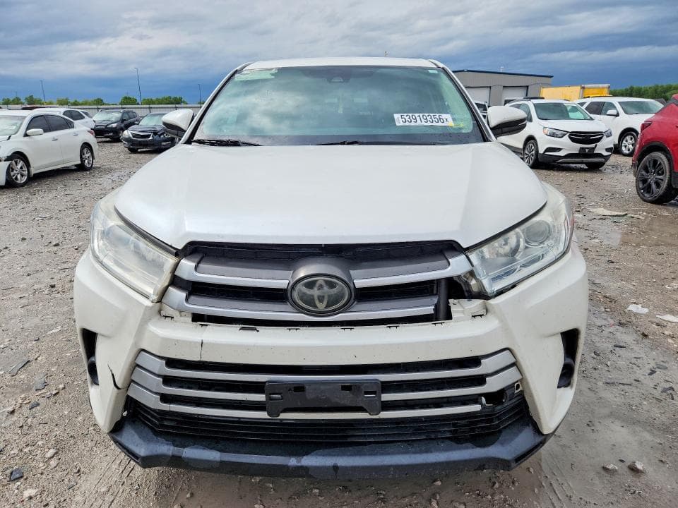 2018 TOYOTA HIGHLANDER LE 5