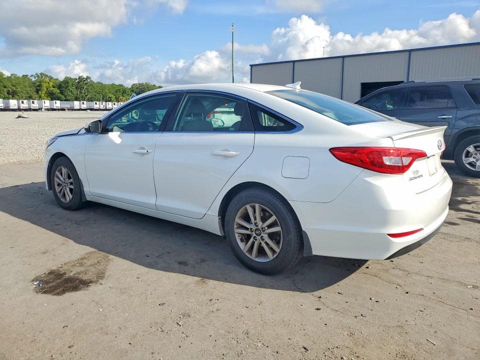 2017 HYUNDAI SONATA SE 2