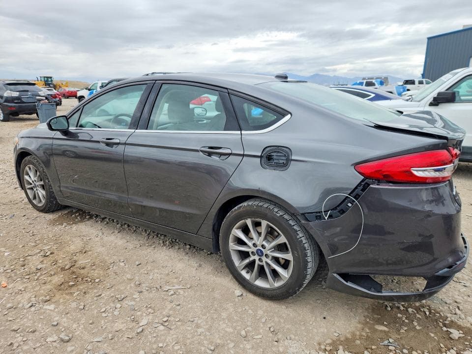2017 FORD FUSION SE 2