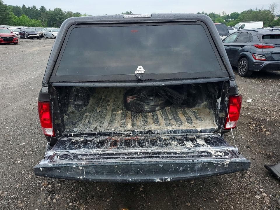 2017 RAM 1500 SLT 6