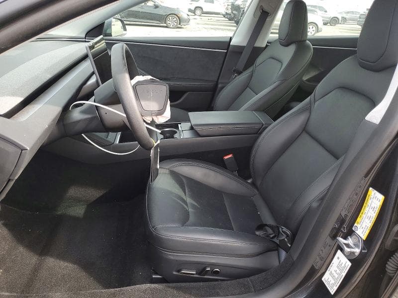 2025 TESLA MODEL 3 7