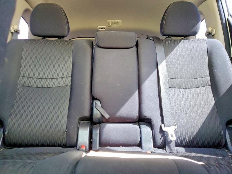 2019 NISSAN ROGUE S 10