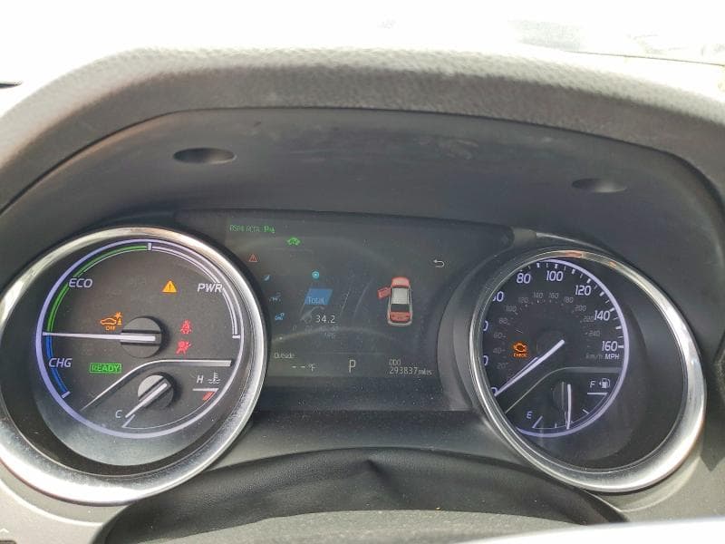 2018 TOYOTA CAMRY HYBRID XLE 9