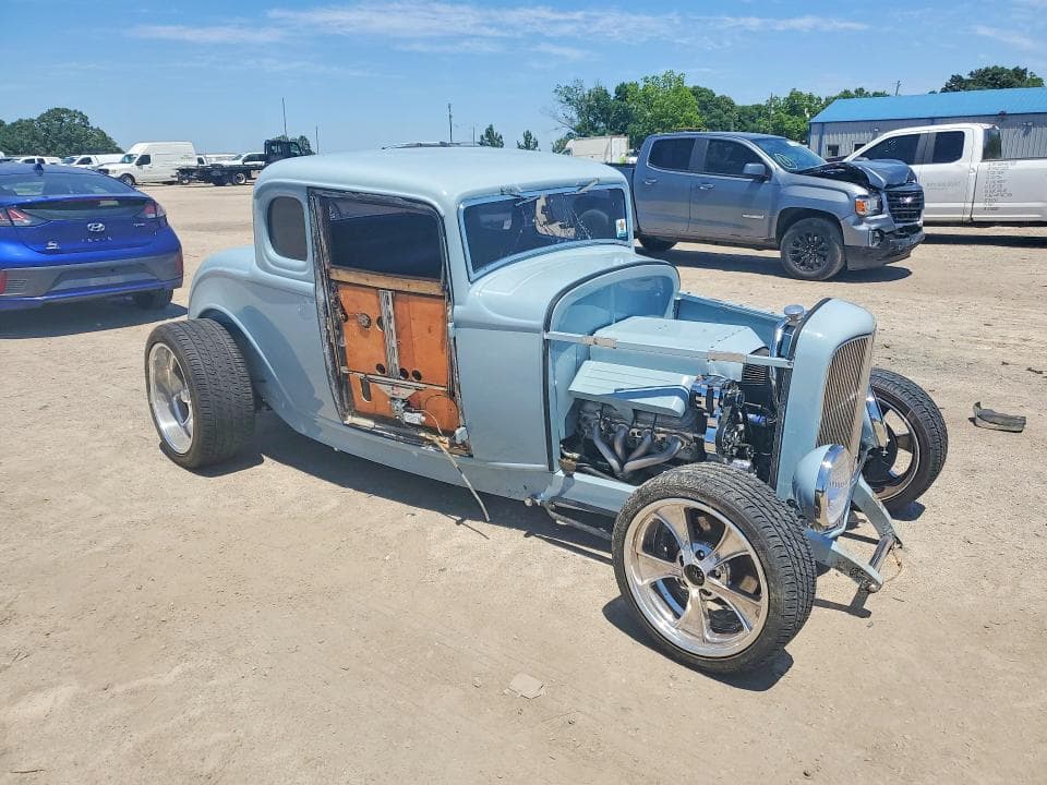 1932 FORD MODEL B 4