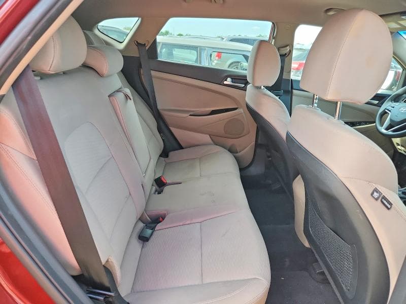 2019 HYUNDAI TUCSON SE 10