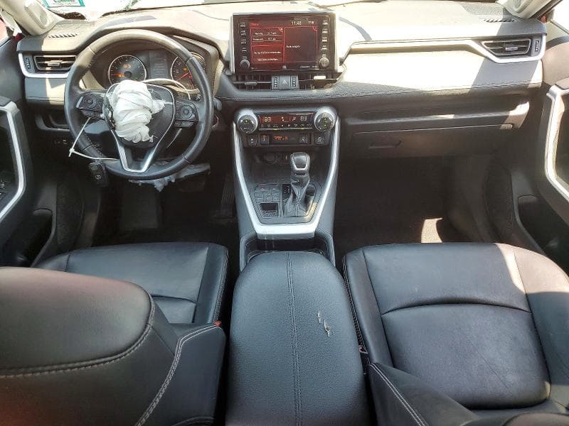 2021 TOYOTA RAV4 XLE PREMIUM 8